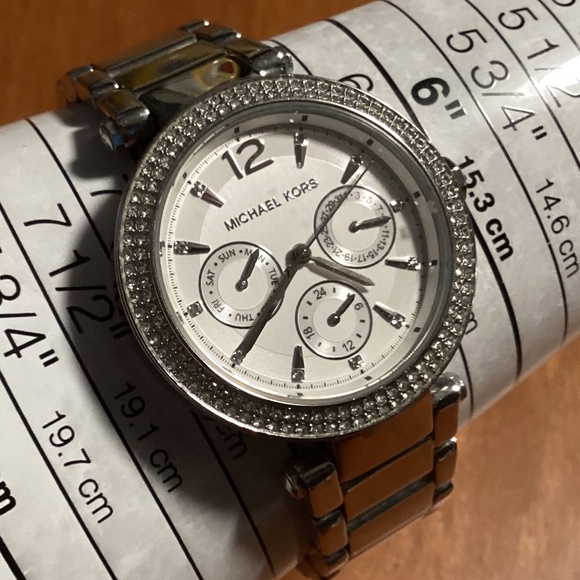 Michael Kors Silver-tone Women’s Watch MK-5779 main image 2
